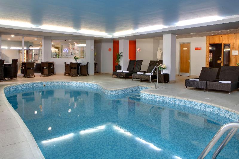 Diplomat Hotel Restaurant and Spa - Havuz