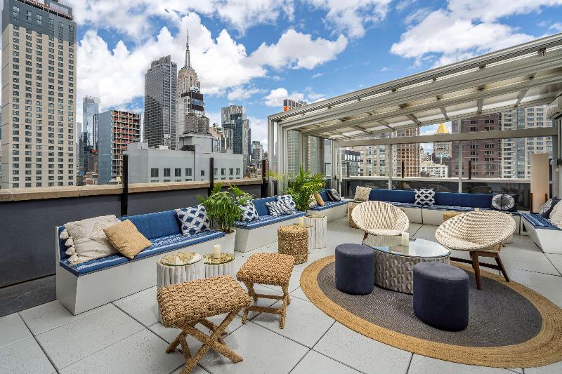 Hilton New York Fashion District - Bar