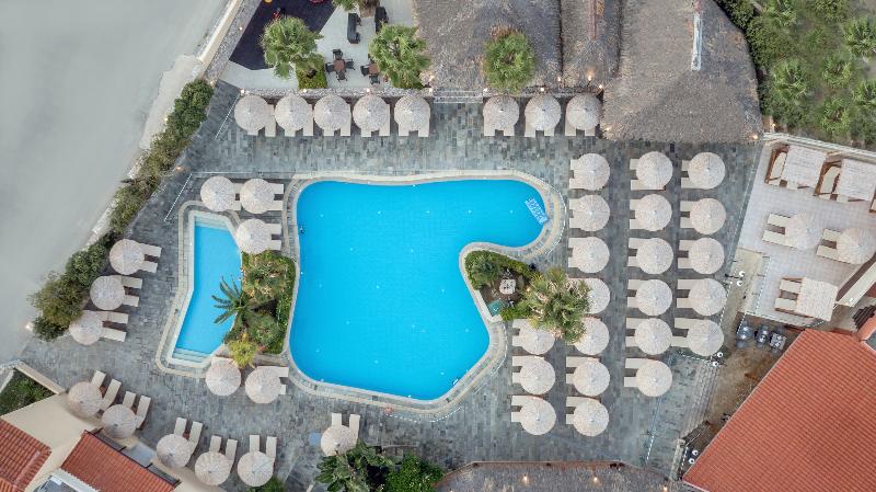 Theo Hotel - Genel