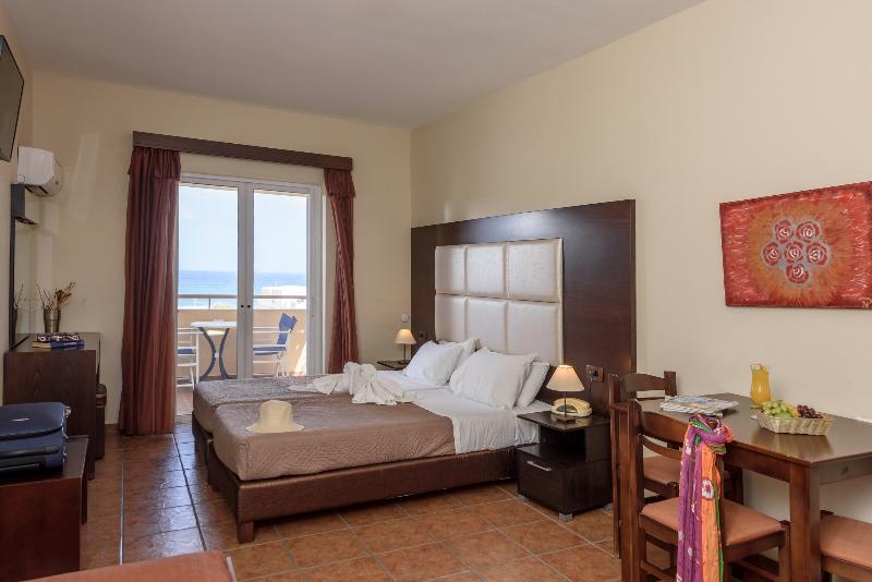 Theo Hotel - Oda