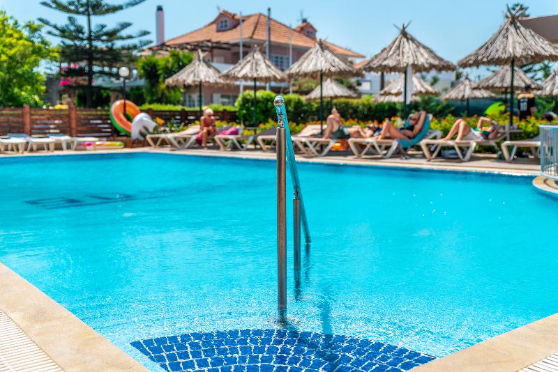 Sunday Hotel - Havuz
