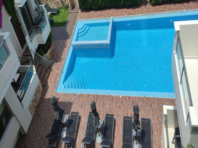 Theros Hotel - Oda
