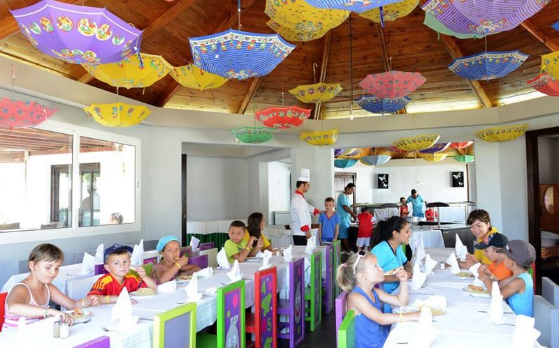 Fiesta Beach Club - Restoran