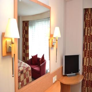Travelodge Derby Cricket Ground fotoÄŸrafÄ±