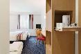 Ramada Wakefield oda fotoğrafı