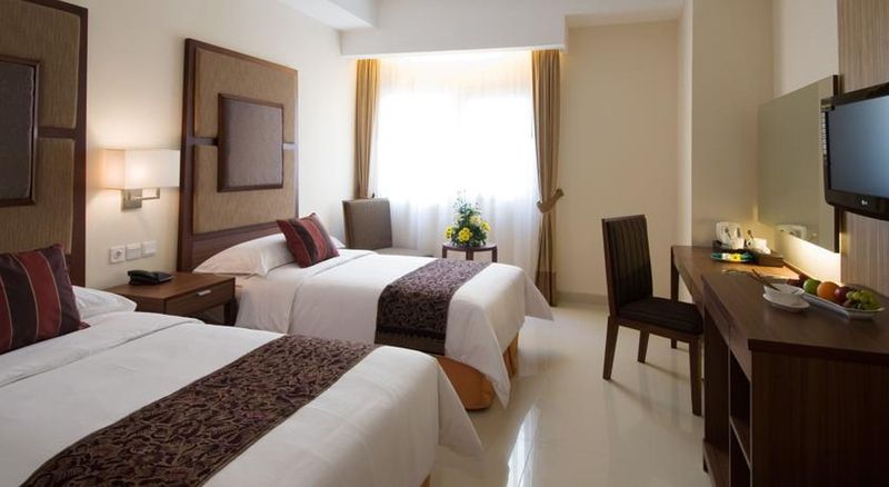 Aston Manado - Oda