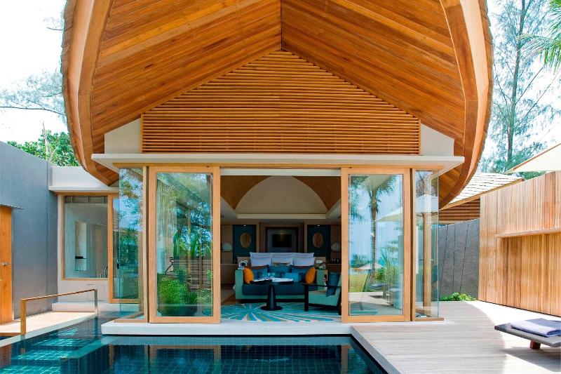 Renaissance Phuket Resort & Spa - Havuz