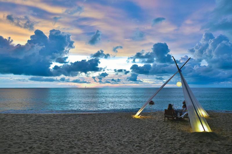 Renaissance Phuket Resort & Spa - Restoran