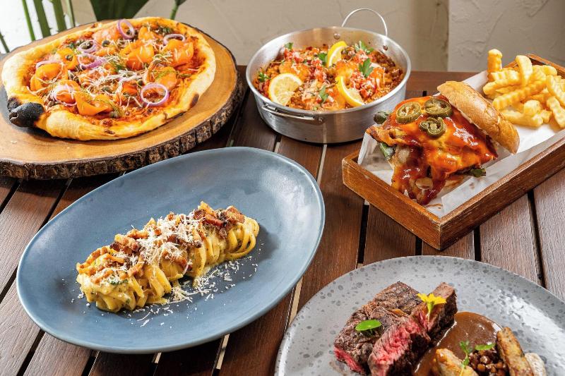 Renaissance Phuket Resort & Spa - Restoran