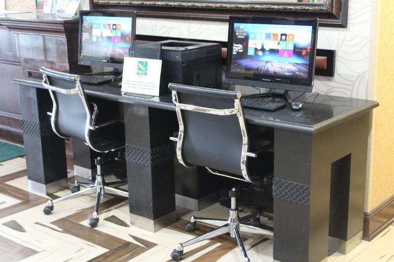 Quality Suites NYC Gateway - Toplantı