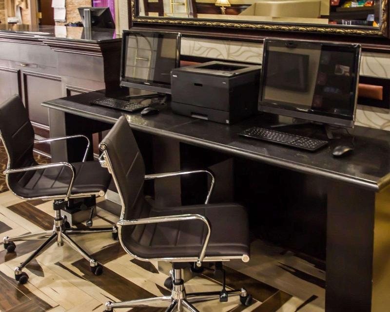 Quality Suites NYC Gateway - Toplantı
