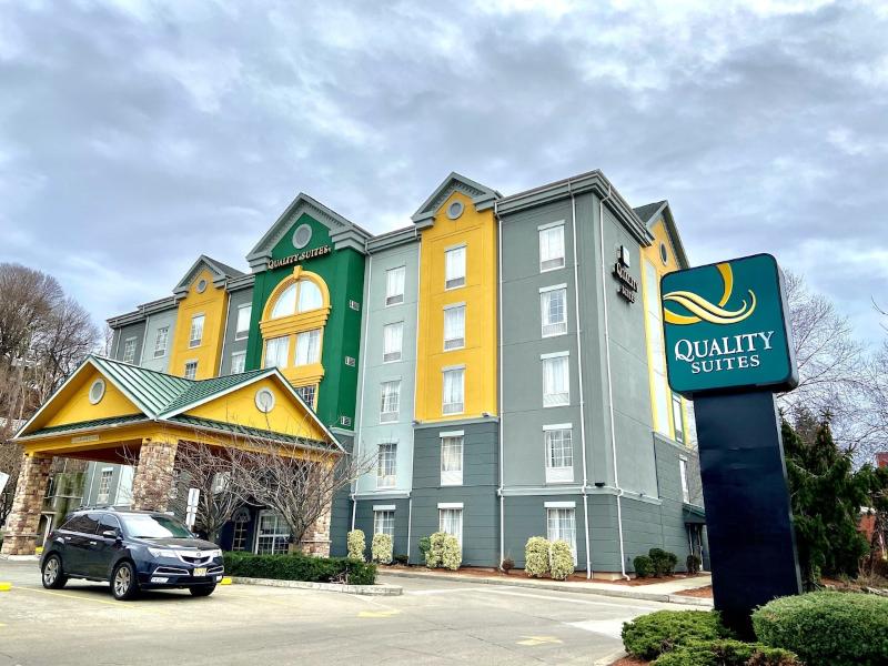 Quality Suites NYC Gateway - Genel