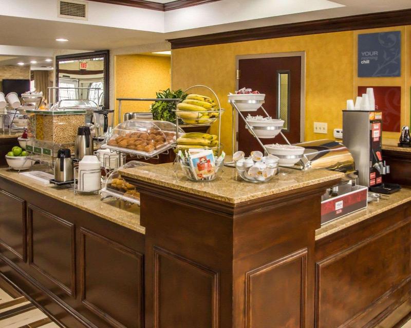 Quality Suites NYC Gateway - Restoran