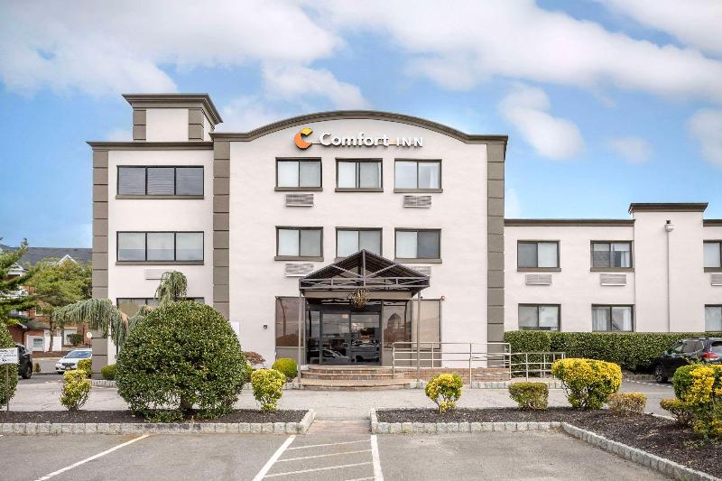 Comfort Inn Edgewater on Hudson River - Genel