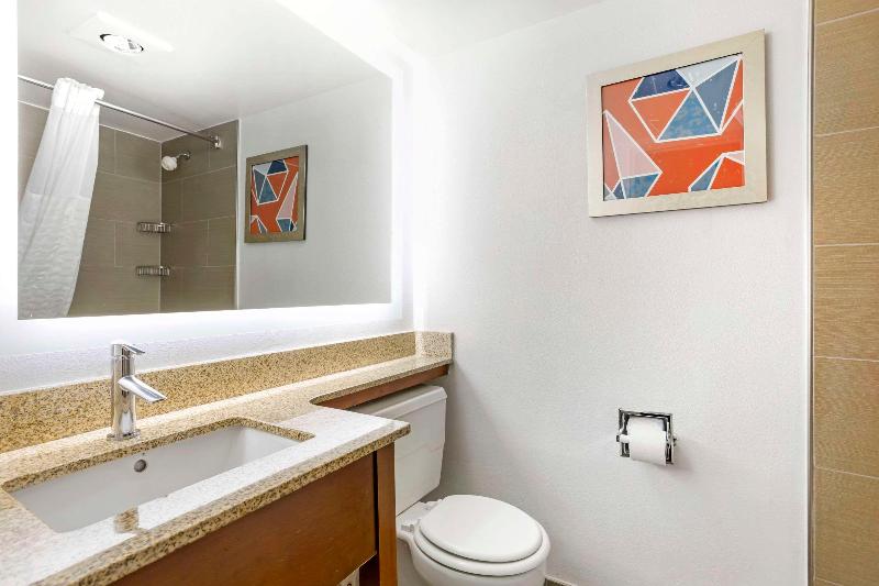 Comfort Inn Edgewater on Hudson River - Oda