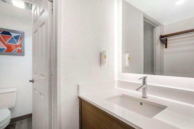 Comfort Inn Edgewater on Hudson River - Oda