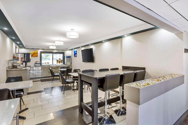 Comfort Inn Edgewater on Hudson River - Restoran