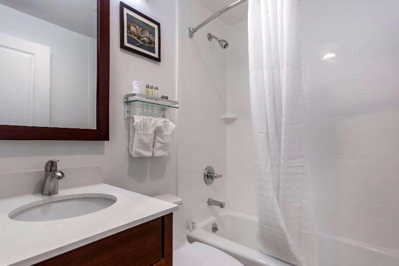 Avion Inn Ascend Hotel Collection - Oda
