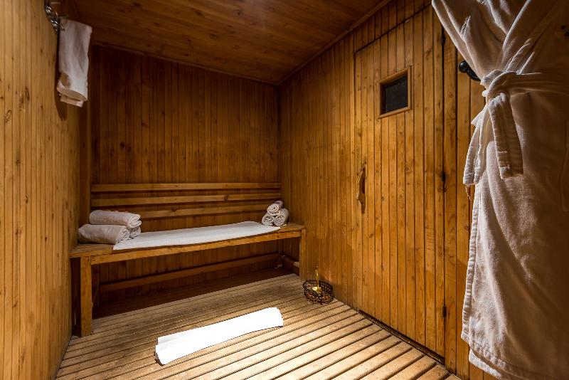 Kennedy Hospitality Resort - Aktivite
