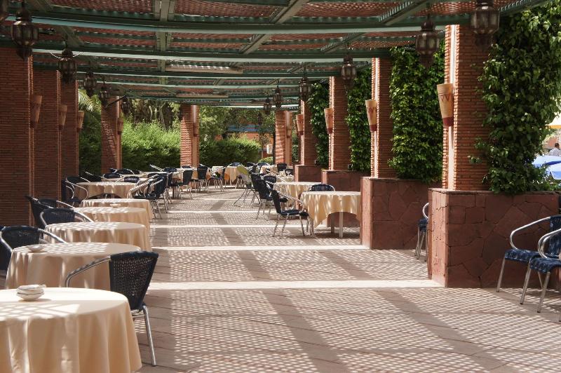 Kennedy Hospitality Resort - Restoran