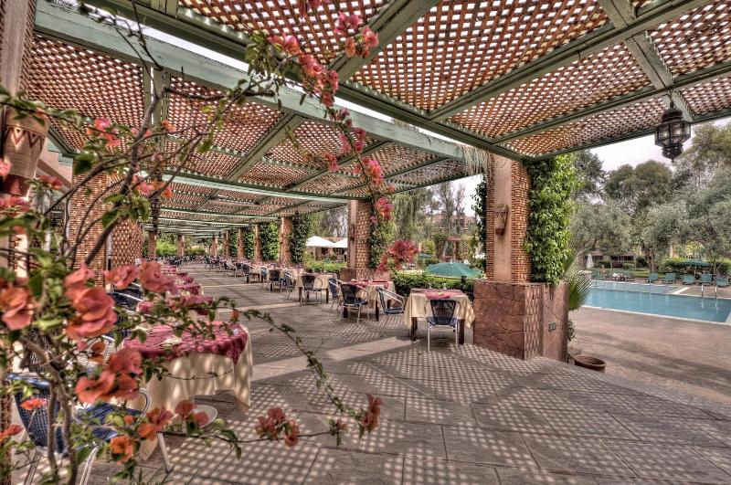 Kennedy Hospitality Resort - Restoran