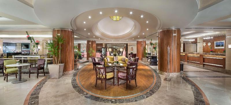 Hilton Alexandria Corniche Hotel - Lobi
