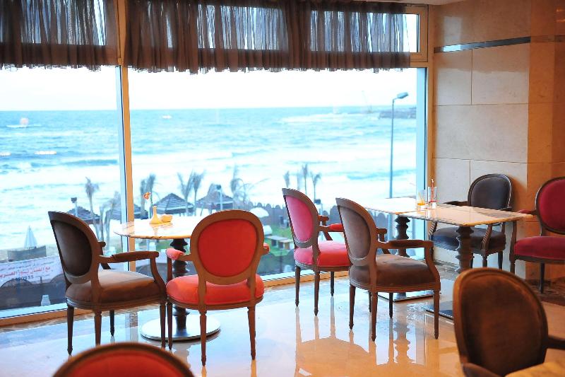 Hilton Alexandria Corniche Hotel - Lobi
