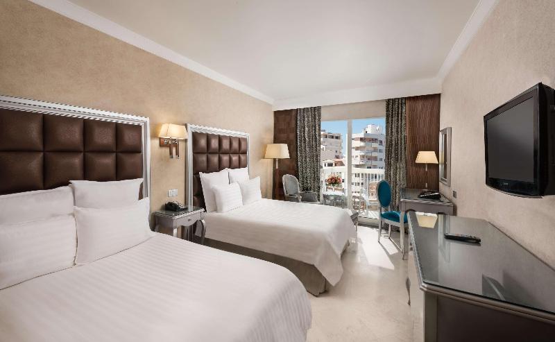 Hilton Alexandria Corniche Hotel - Oda