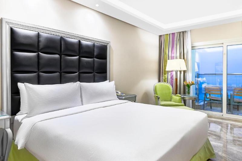 Hilton Alexandria Corniche Hotel - Oda