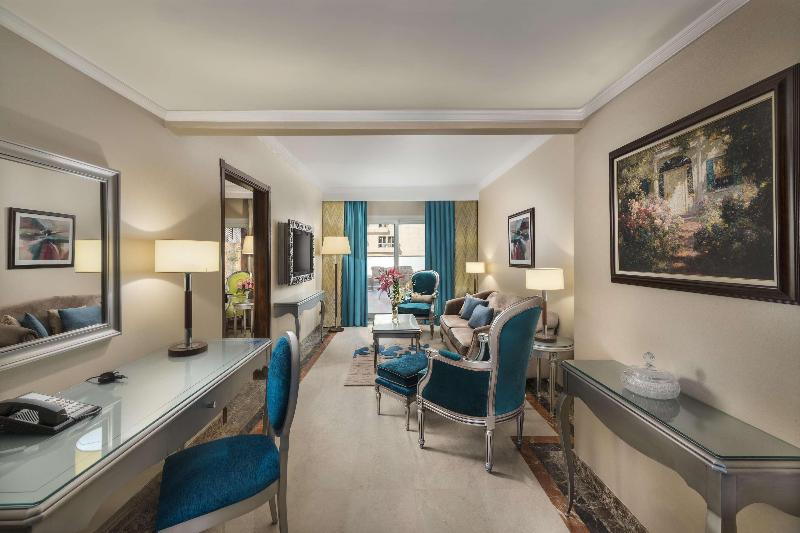 Hilton Alexandria Corniche Hotel - Oda