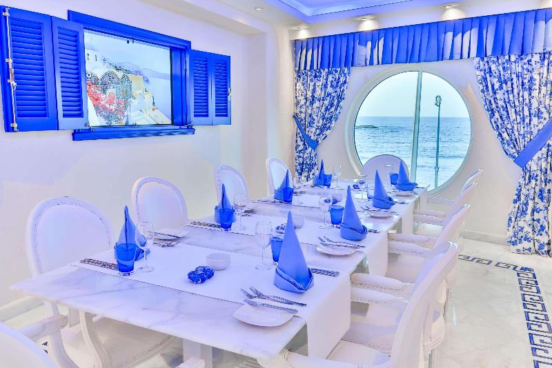 Hilton Alexandria Corniche Hotel - Restoran
