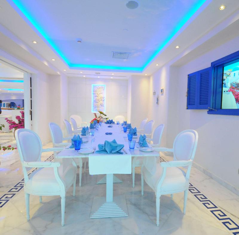 Hilton Alexandria Corniche Hotel - Restoran