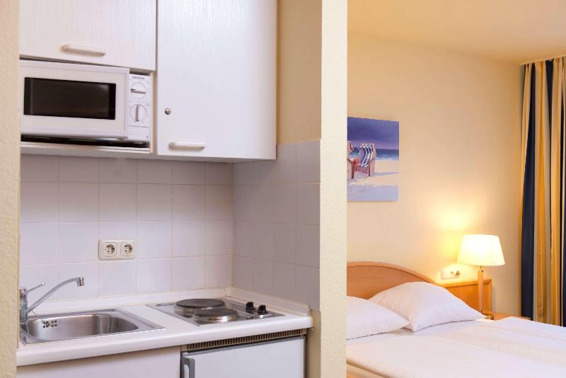 TRYP by Wyndham Hotel Luebeck Aquamarin - Oda