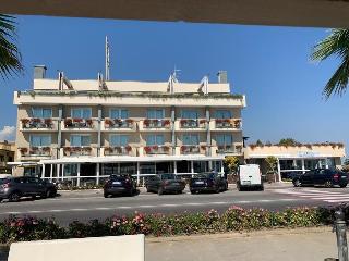 Ancora Hotel