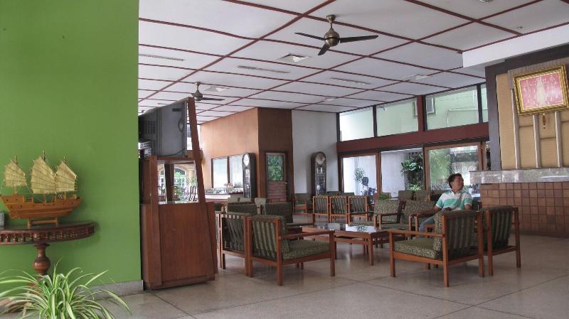 Ubon Hotel - Lobi