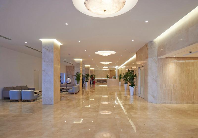 Sunrise Beach Hotel - Lobi