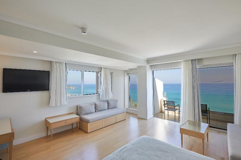 Sunrise Beach Hotel - Oda