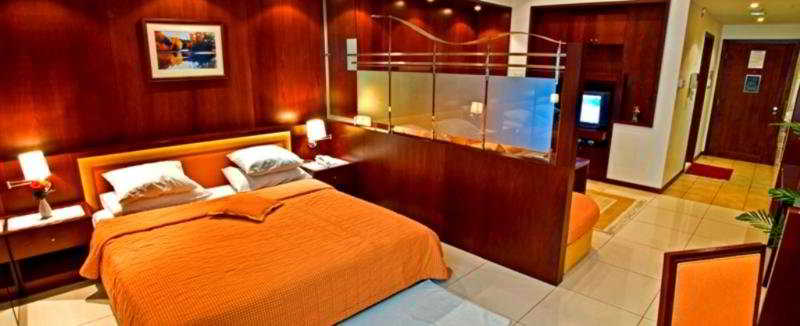 Al Faris 3 Deluxe Hotel Apartments fotoÄŸrafÄ±