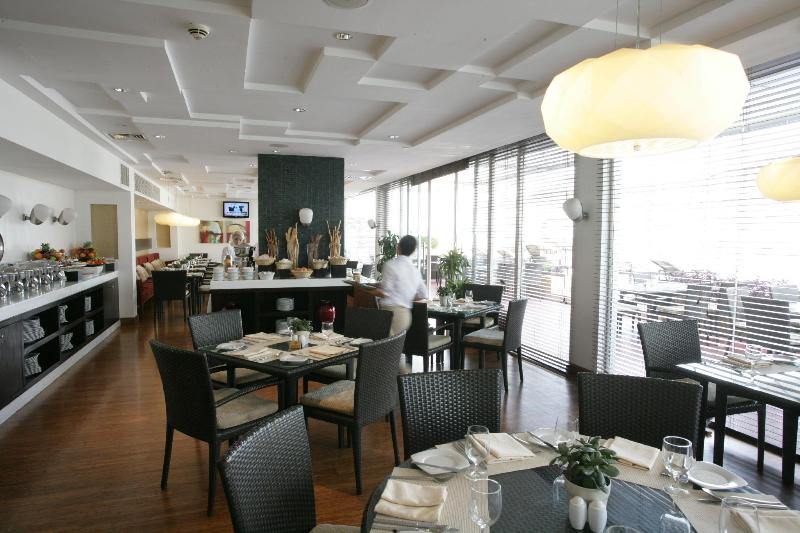 La Suite Dubai Hotel & Apartments - Restoran