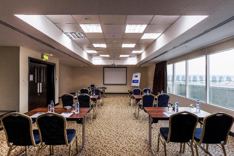 Holiday Inn Express Dubai Airport - Toplantı