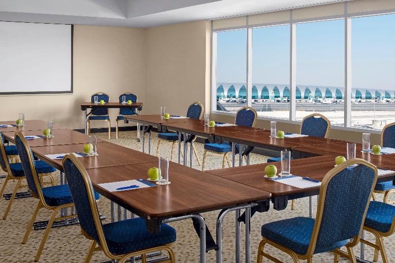 Holiday Inn Express Dubai Airport - Toplantı
