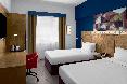 Holiday Inn Express Dubai Airport oda fotoÄŸrafÄ±