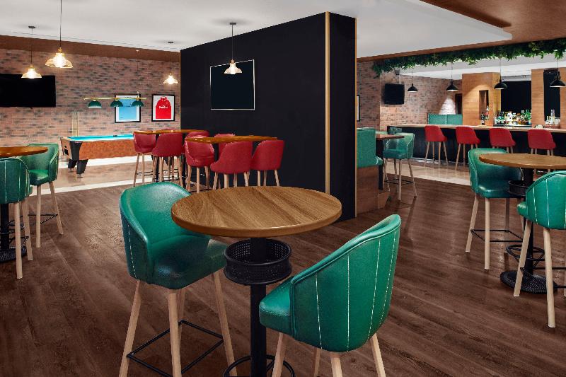 Holiday Inn Express Dubai Airport - Restoran