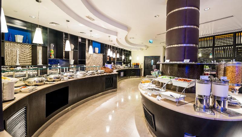 Holiday Inn Express Dubai Airport - Restoran