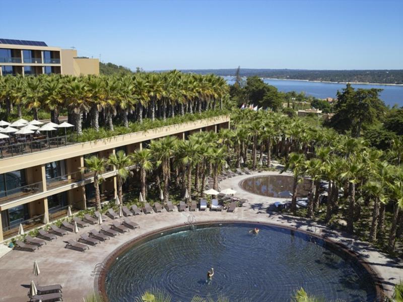 AP Lago Montargil Conference & Spa - Havuz