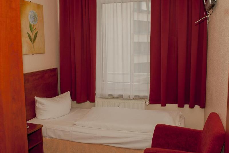 Hotel Residence am Hauptbahnhof - Genel