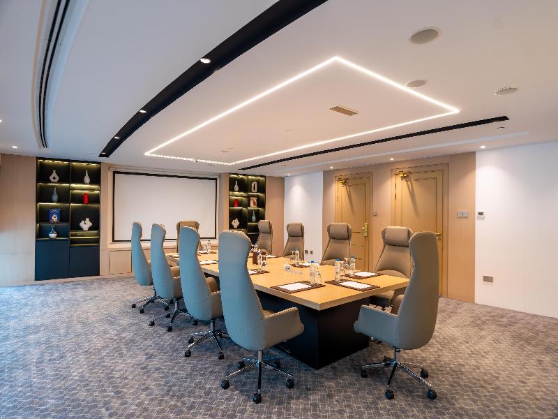DoubleTree by Hilton Dubai Port Saeed - Toplantı