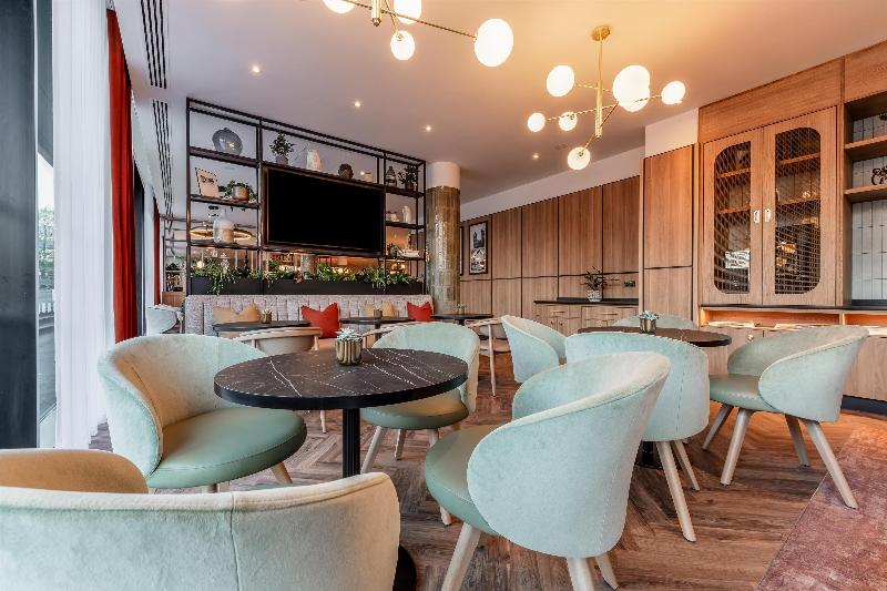 Park Inn by Radisson Manchester City Centre - Lobi