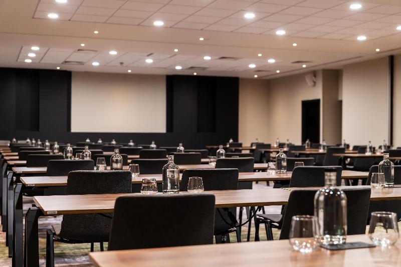 Park Inn by Radisson Manchester City Centre - Toplantı