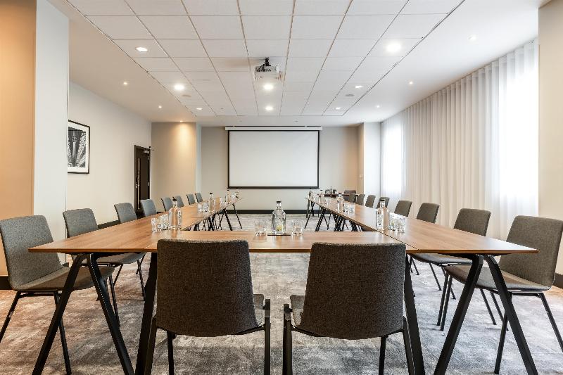 Park Inn by Radisson Manchester City Centre - Toplantı